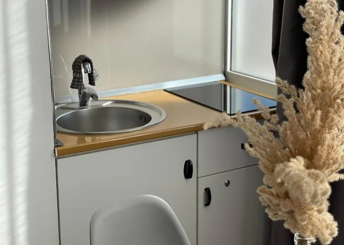 Bricks * Τίρανα