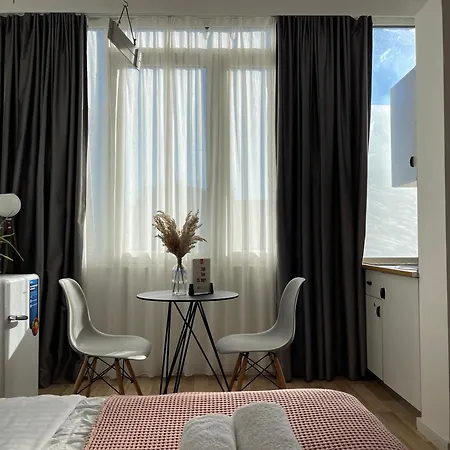 Bricks Apartment