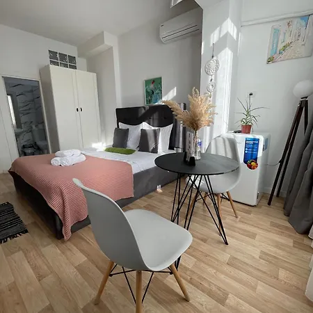 Bricks Apartment